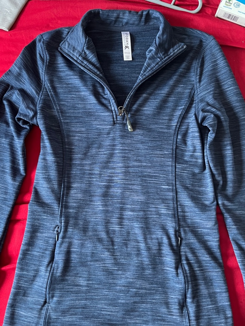 Xersion Blue Heathered Half-Zip crew neck Pullover